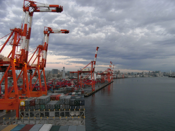 El puerto de Barcelona duplica el tráfico de contenedores con Japón en cuatro años