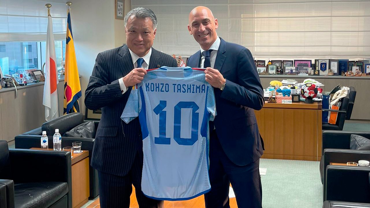 RFEFと日本サッカー協会がより緊密な関係を築くために